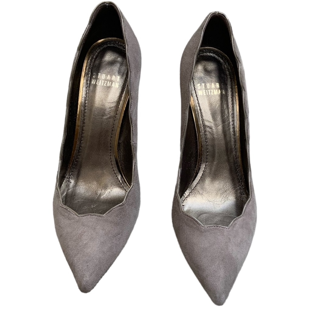 Stuart Weitzman Scallop Edge Grey Greige Suede Pumps SZ 6.5 - Picture 2 of 6